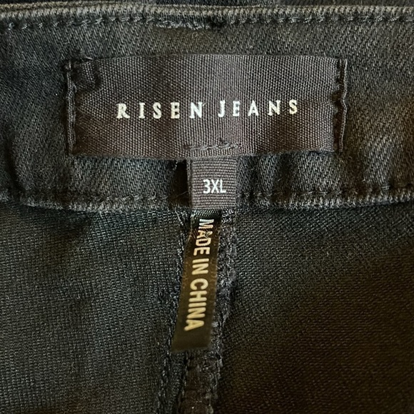 Risen Jeans | Yasmin Relaxed Wide Leg Distressed Denim Plus Size 3XL in Black - Picture 10 of 13